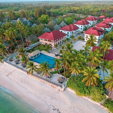 Sunny Palms Beach Bungalows Uroa Exterior foto